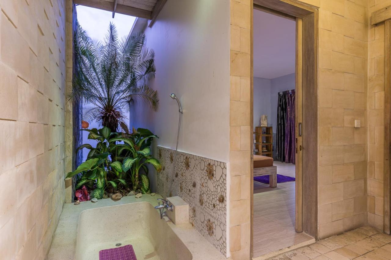 Villa Purple Legian Buitenkant foto