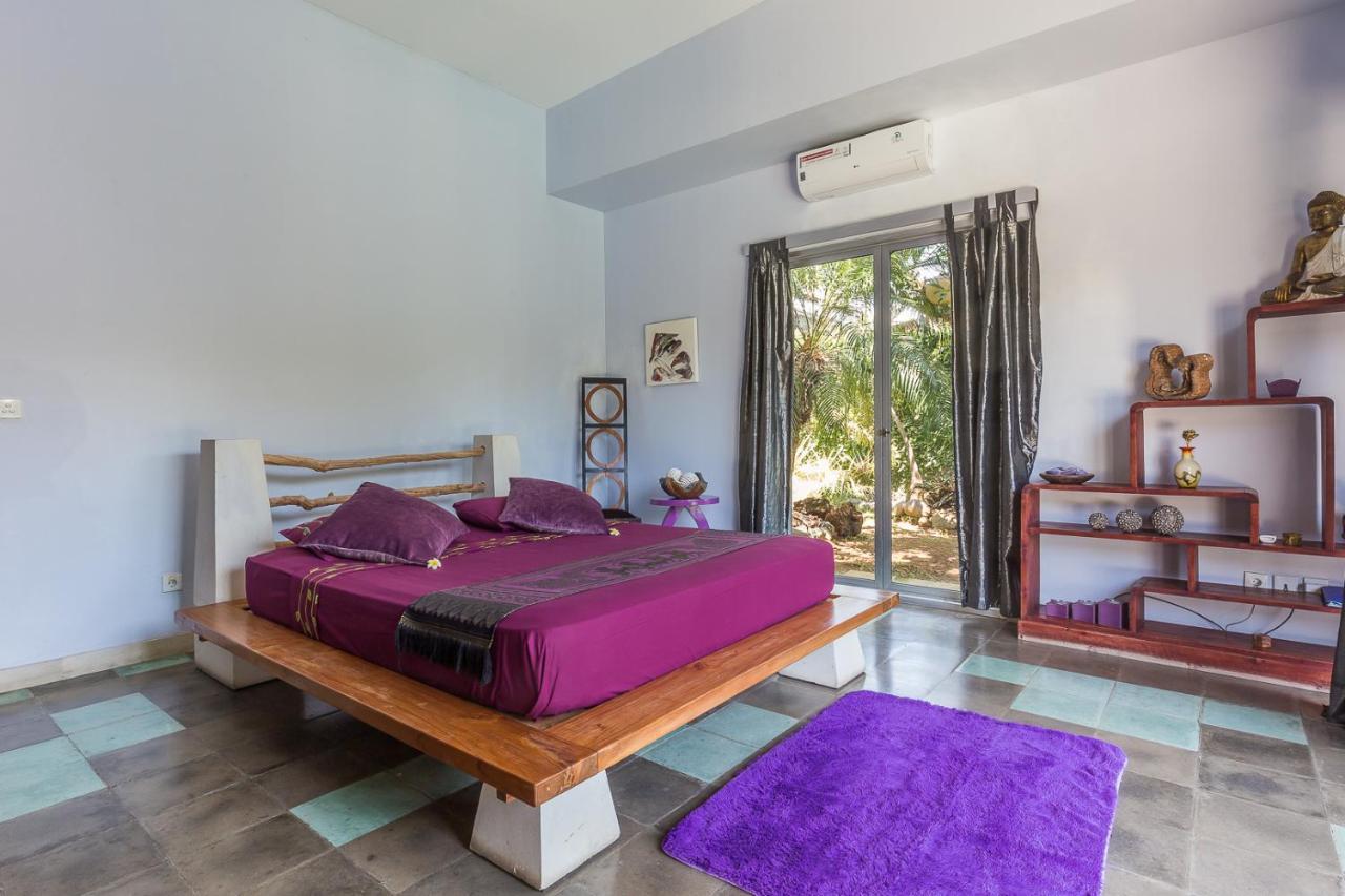 Villa Purple Legian Buitenkant foto